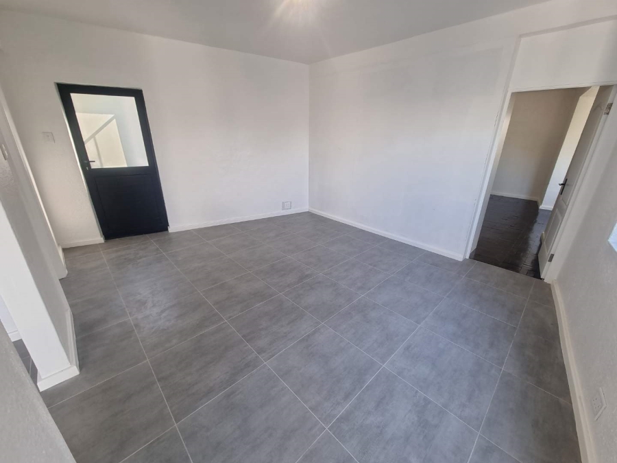 To Let 1 Bedroom Property for Rent in Tamboerskloof Western Cape